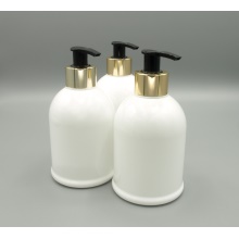 300ml bílá lahvička + zlatočerná pumpička 3ks